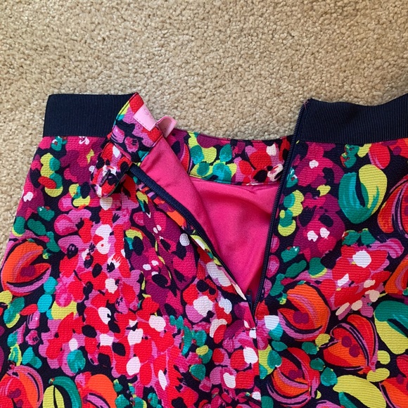 Lilly Pulitzer skirt - Picture 3 of 6